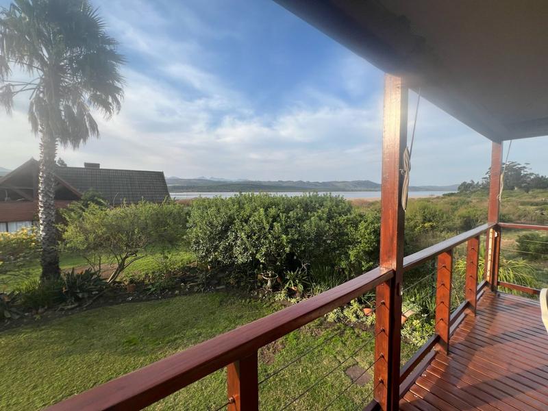 To Let 4 Bedroom Property for Rent in Sedgefield Rural Western Cape